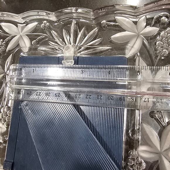 Picture frame Heavy Glass 10" x 8.5" Sketched Frosted Flowers - Picture 6 of 7